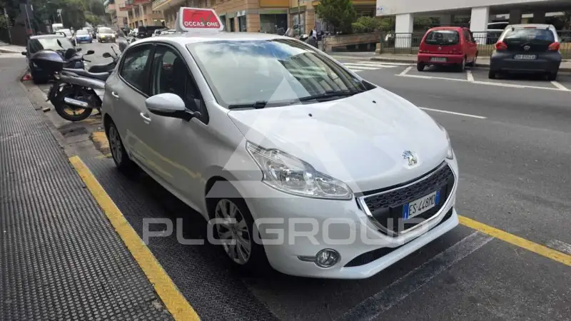 2013 Peugeot 208