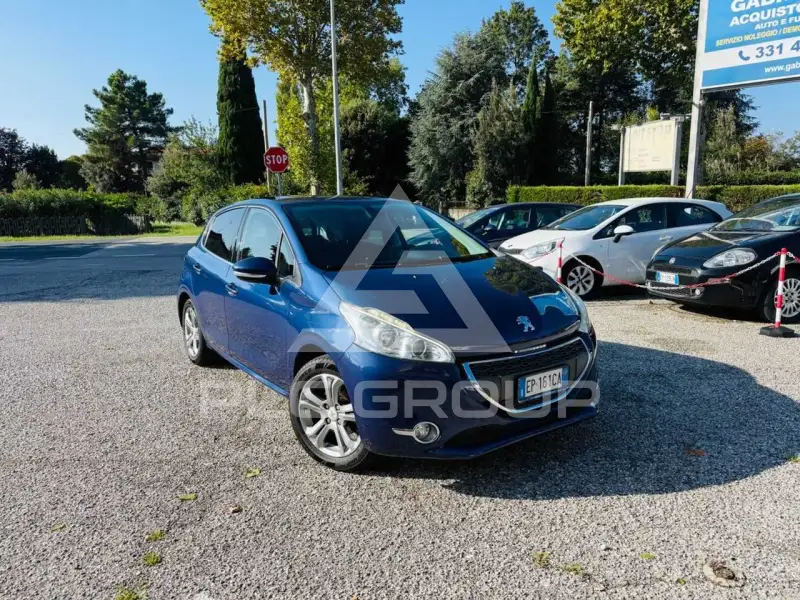 2013 Peugeot 208
