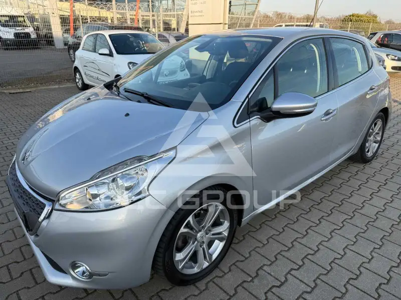 2013 Peugeot 208