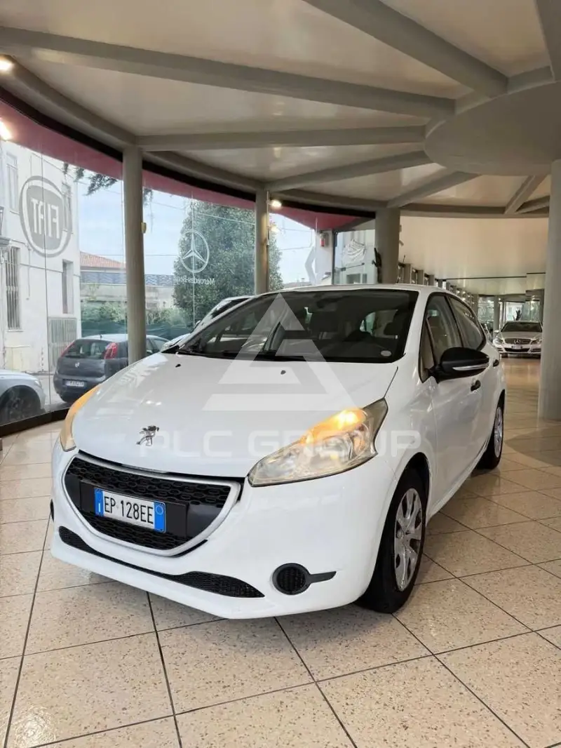 2013 Peugeot 208