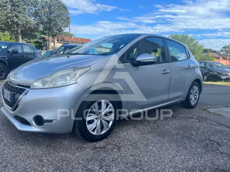 2013 Peugeot 208