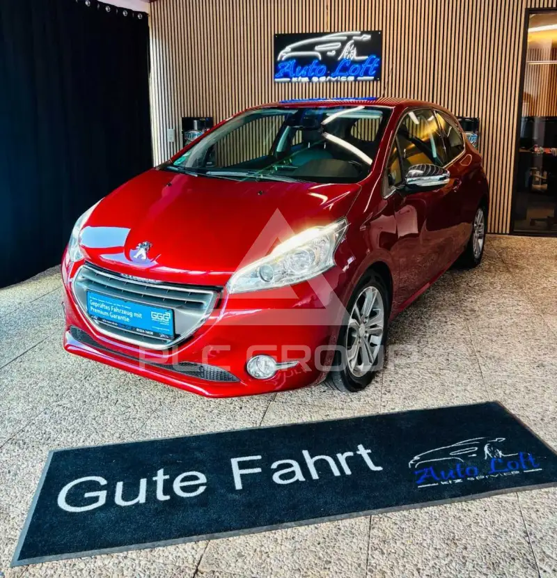 2013 Peugeot 208