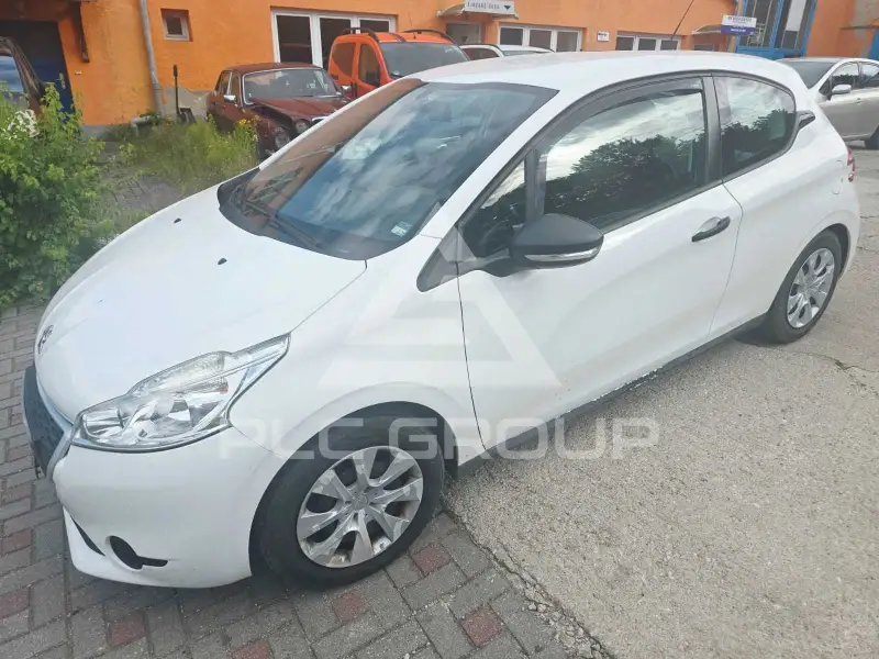 2013 Peugeot 208