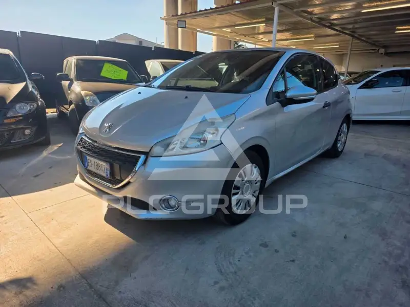 2013 Peugeot 208