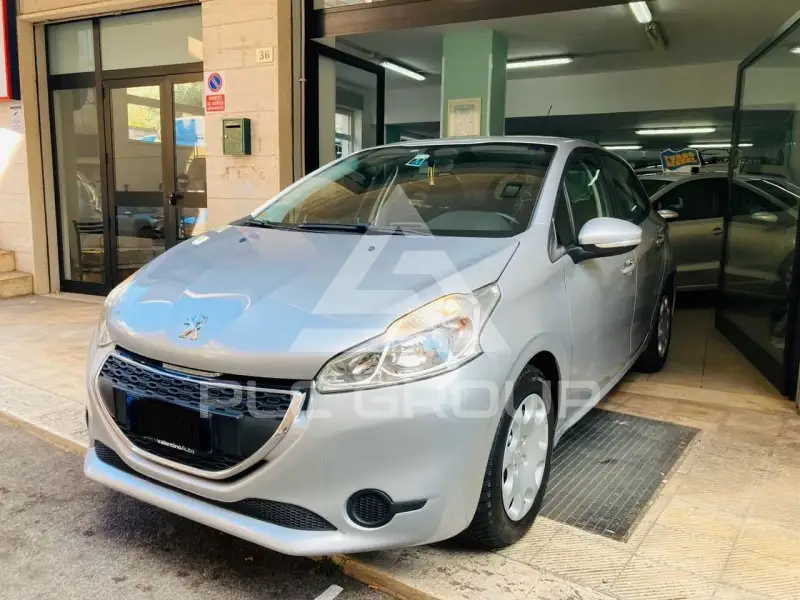 2013 Peugeot 208
