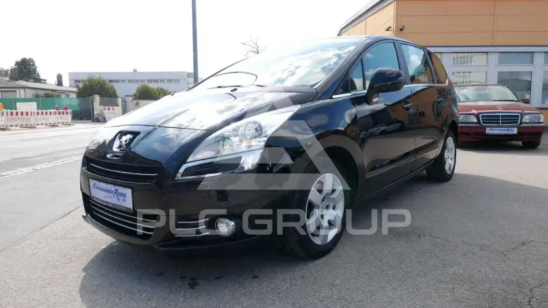 2013 Peugeot 5008
