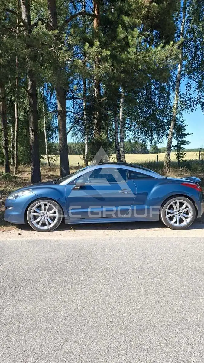 2013 Peugeot RCZ