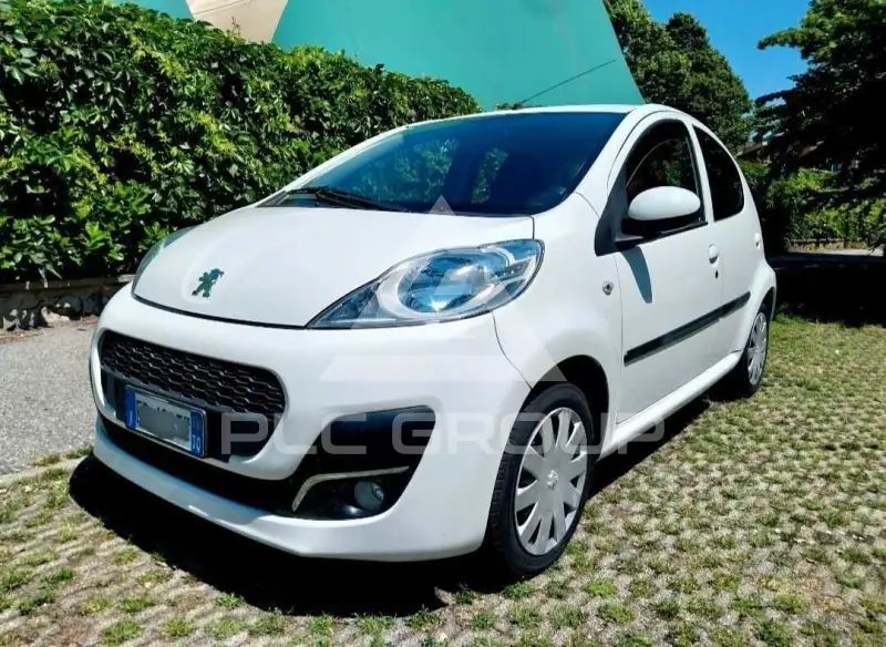 2013 Peugeot 107