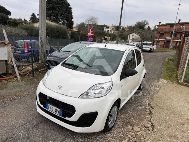 2013 Peugeot 107