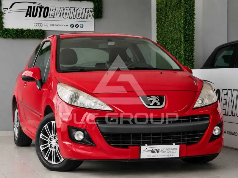 2013 Peugeot 207