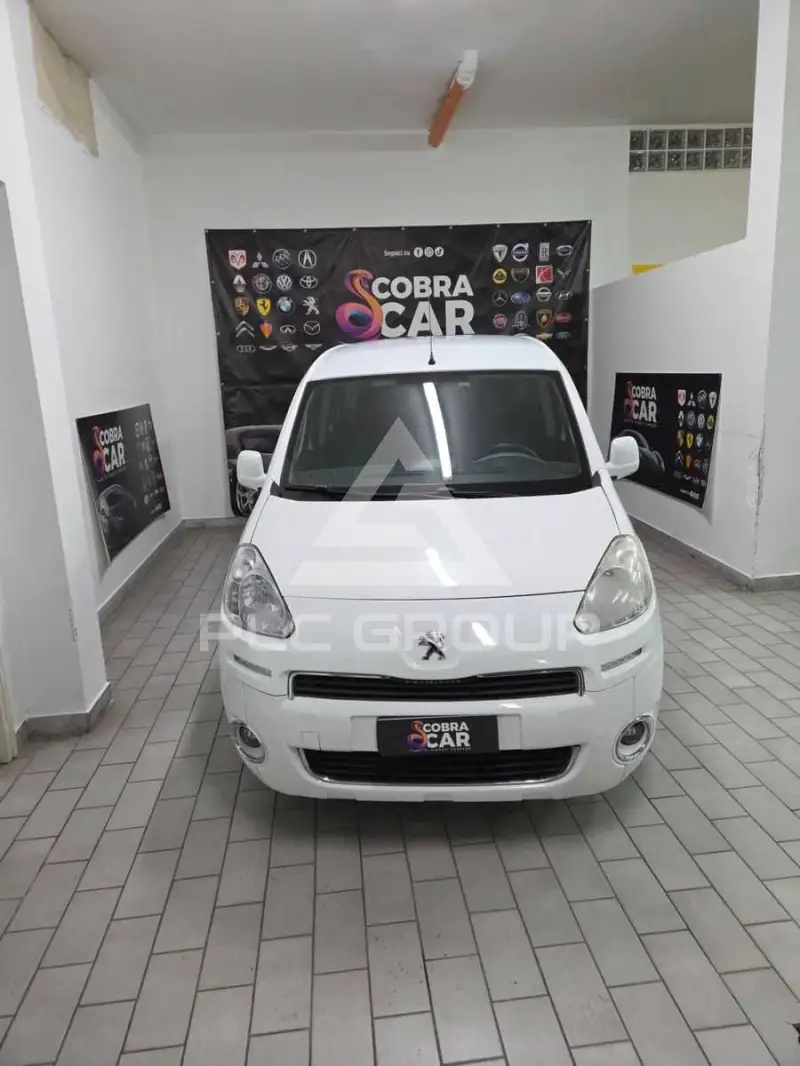 2013 Peugeot Partner