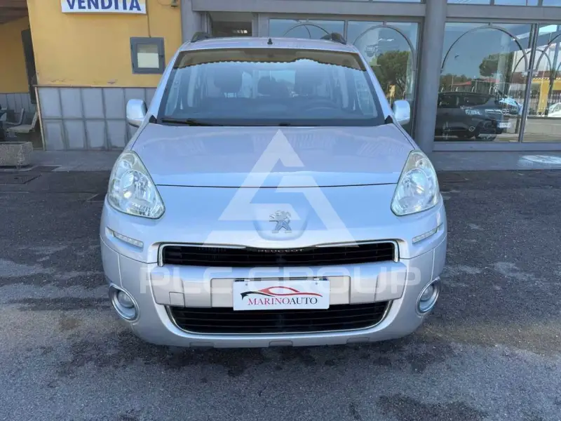 2013 Peugeot Partner