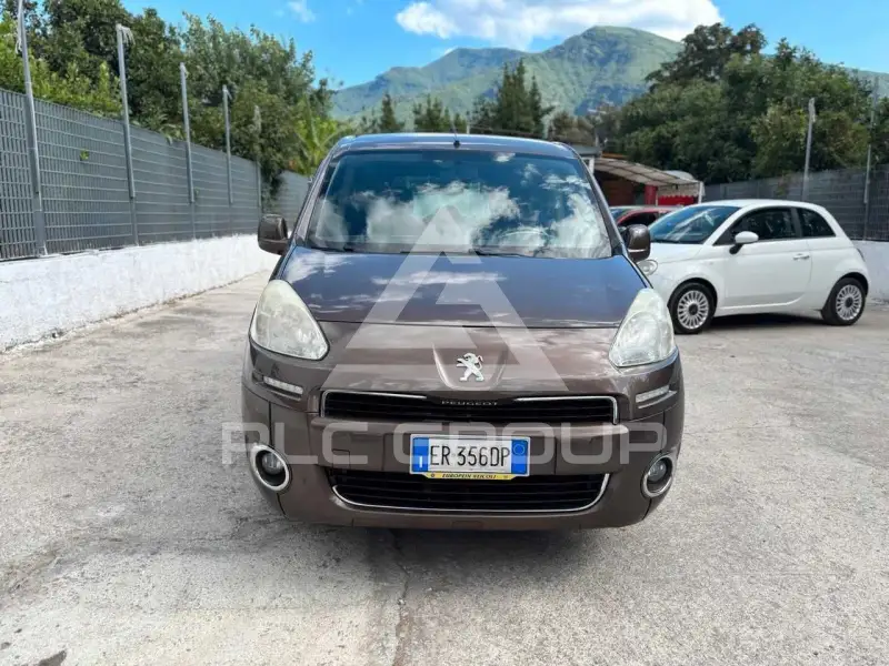 2013 Peugeot Partner