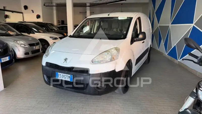 2013 Peugeot Partner