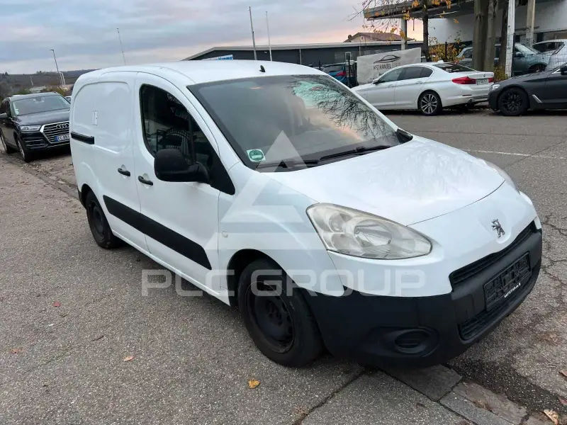 2013 Peugeot Partner
