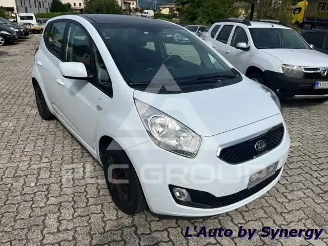 2013 KIA Venga