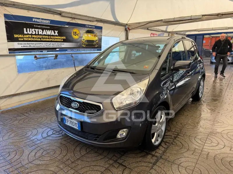 2013 KIA Venga