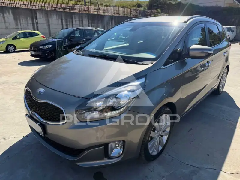 2013 KIA Carens