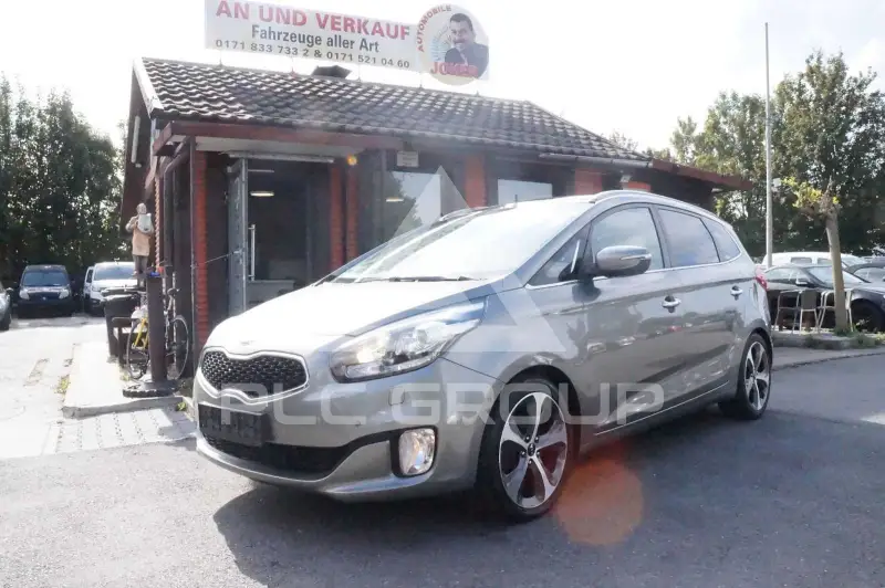 2013 KIA Carens