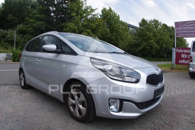 2013 KIA Carens