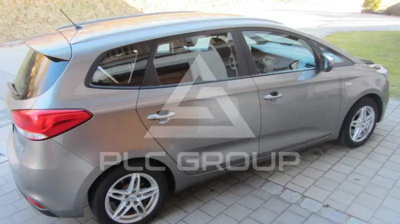 2013 KIA Carens