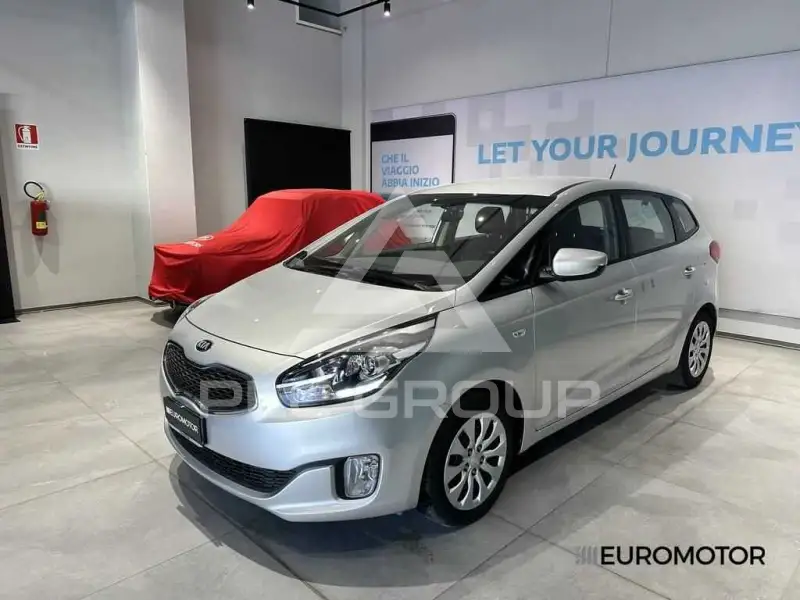 2013 KIA Carens