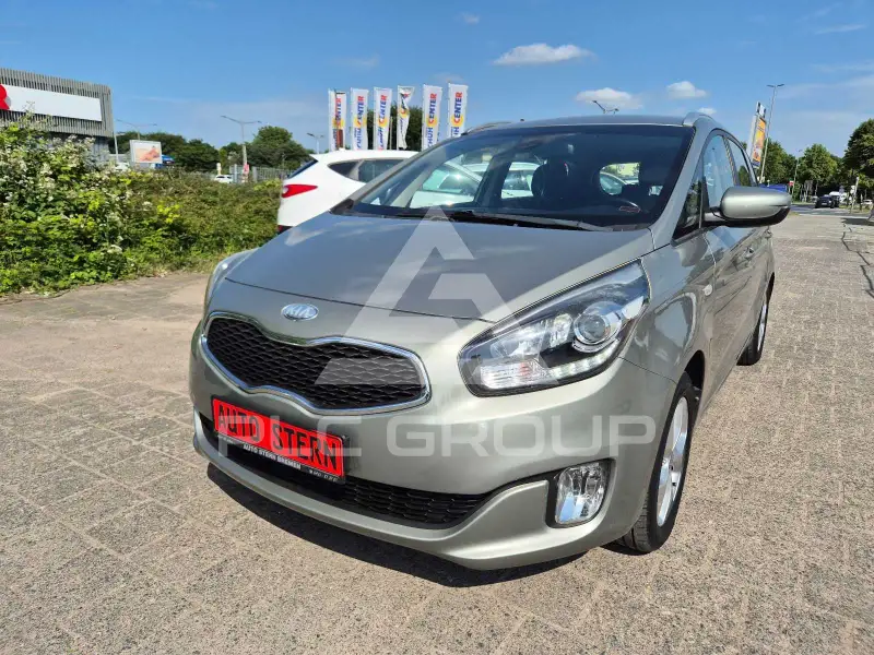 2013 KIA Carens