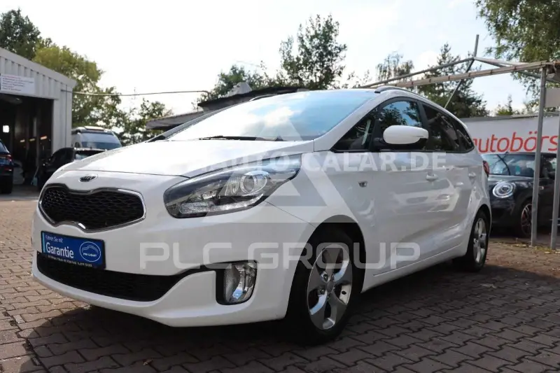 2013 KIA Carens