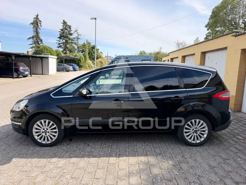 2013 Ford S-Max