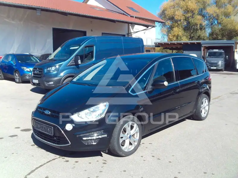 2013 Ford S-Max