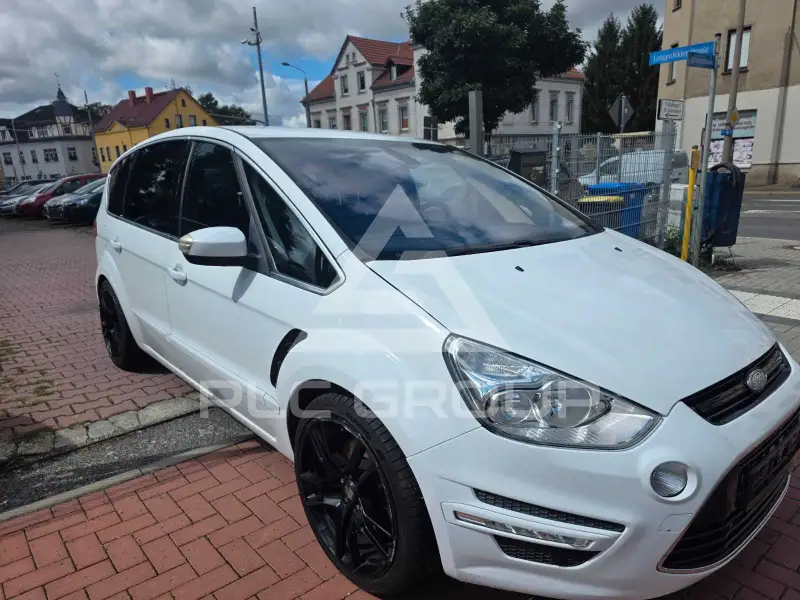 2013 Ford S-Max