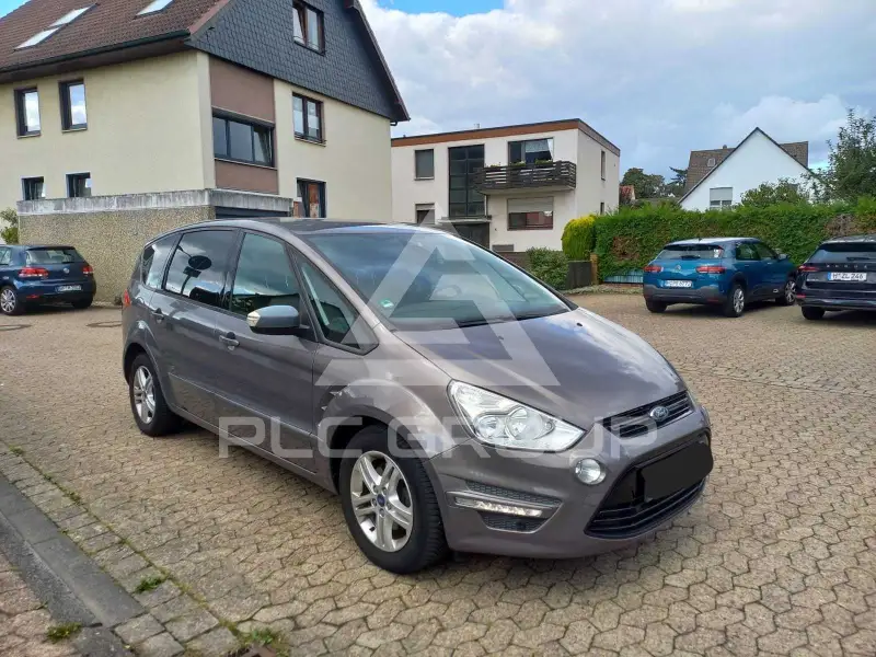 2013 Ford S-Max
