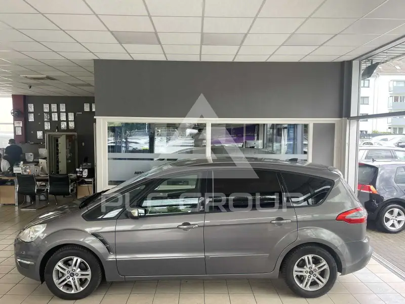 2013 Ford S-Max