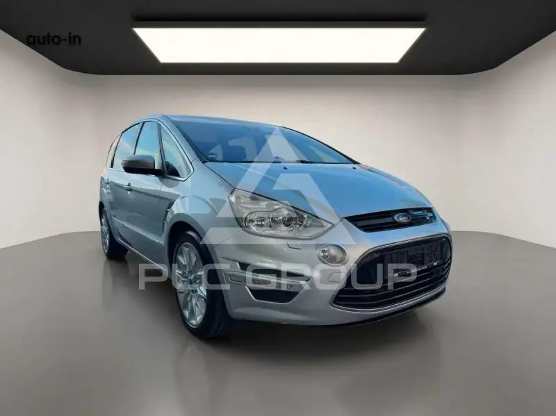 2013 Ford S-Max