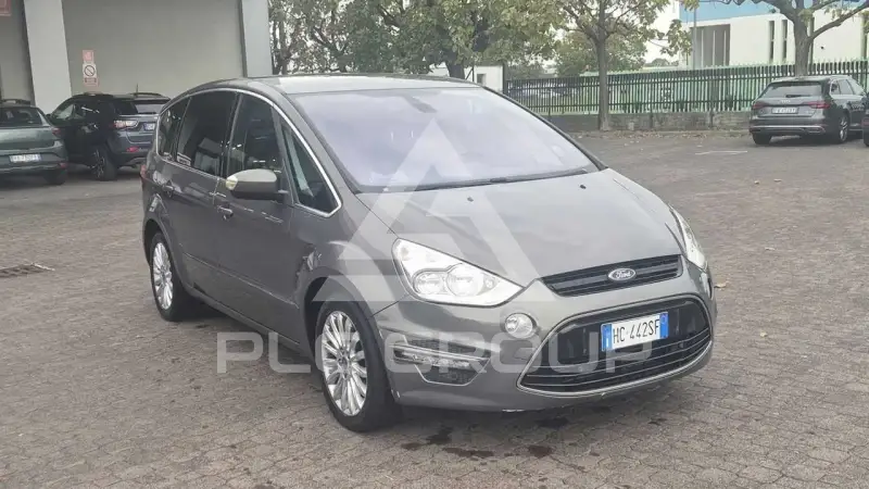 2013 Ford S-Max