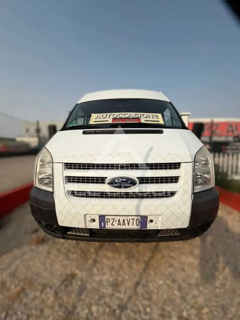 2013 Ford TRANSIT