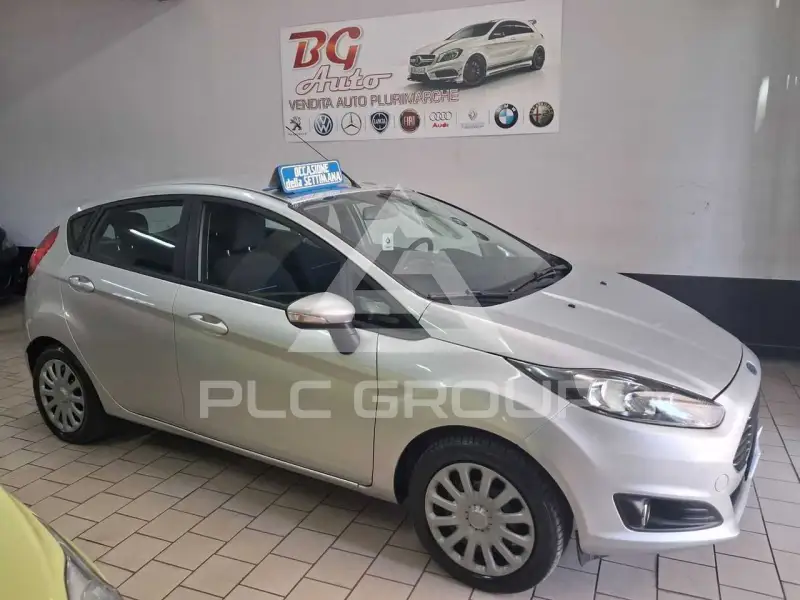2013 Ford FIESTA