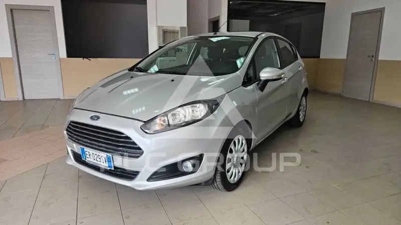 2013 Ford FIESTA