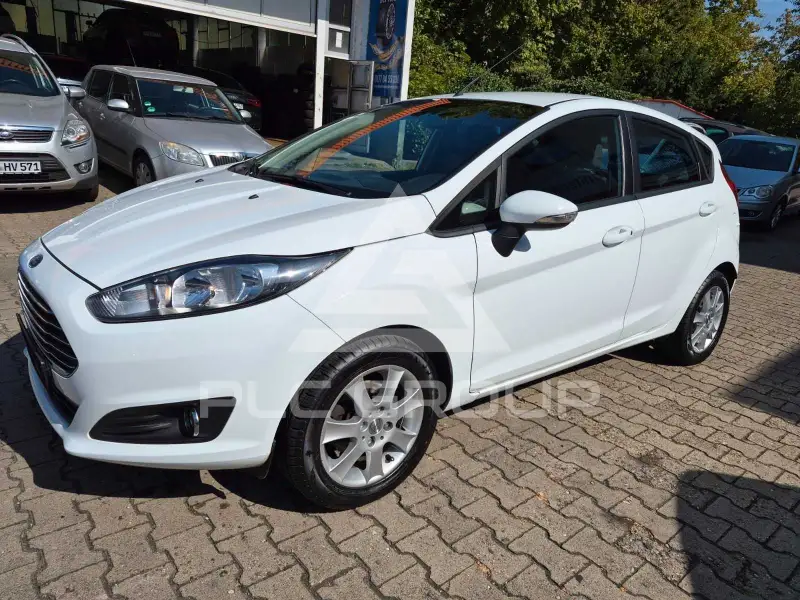 2013 Ford FIESTA