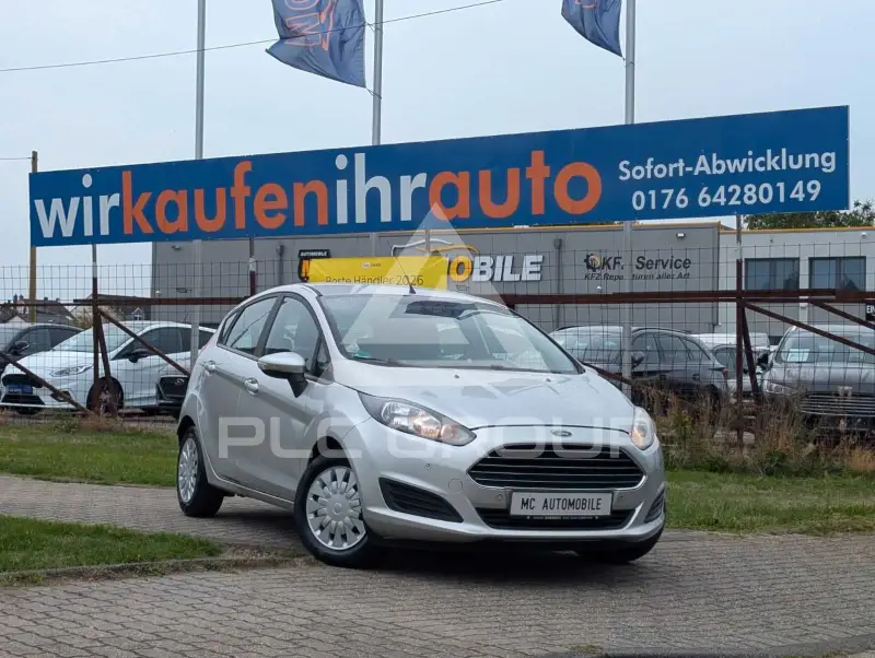 2013 Ford FIESTA