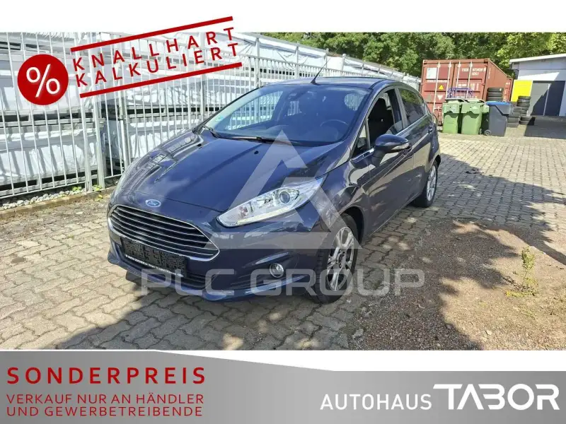 2013 Ford FIESTA