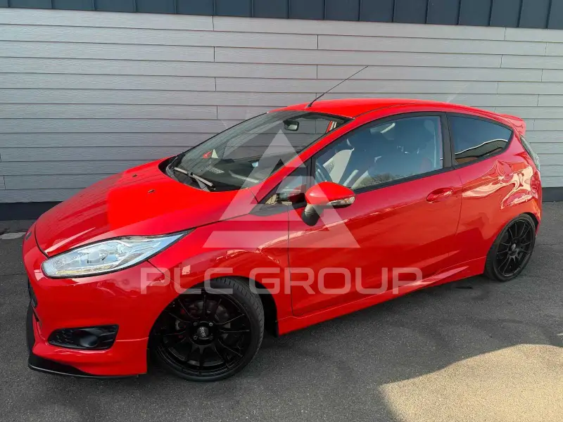2013 Ford FIESTA