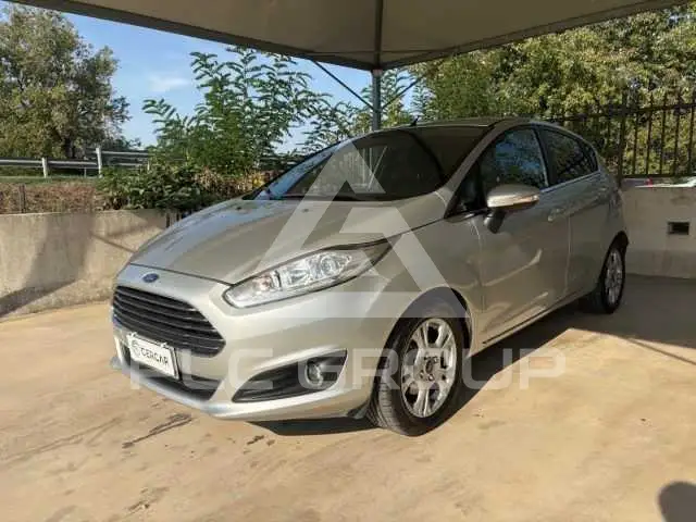 2013 Ford FIESTA