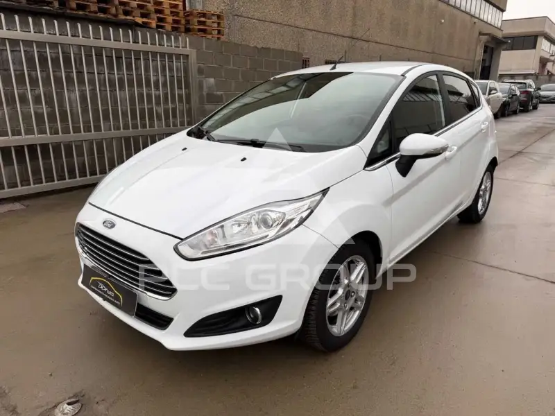 2013 Ford FIESTA