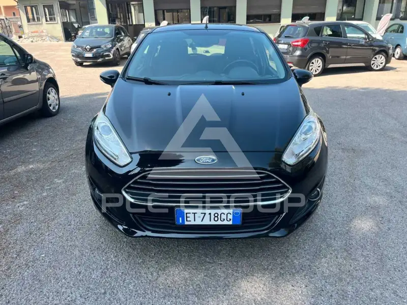 2013 Ford FIESTA