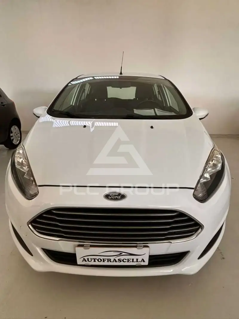 2013 Ford FIESTA