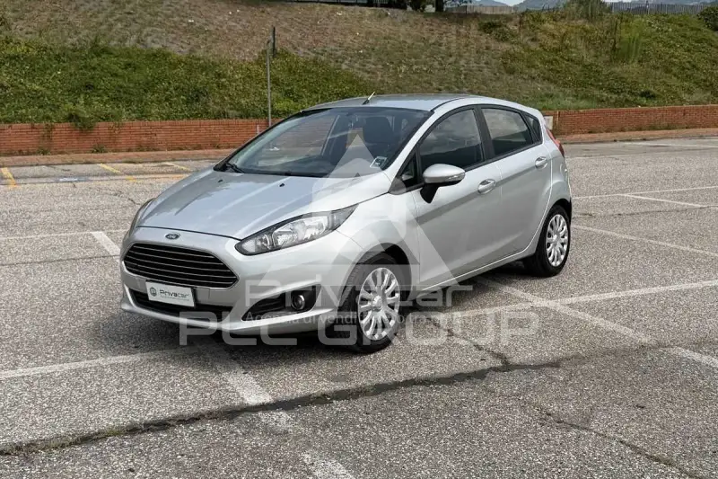 2013 Ford FIESTA