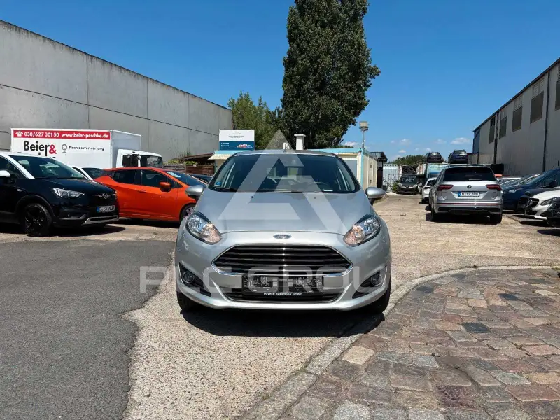 2013 Ford FIESTA