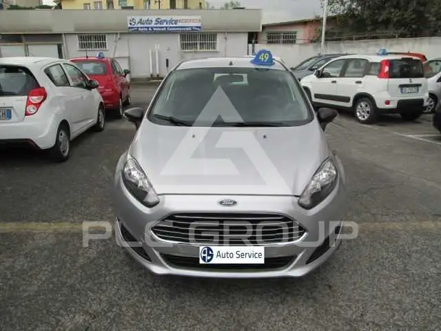 2013 Ford FIESTA