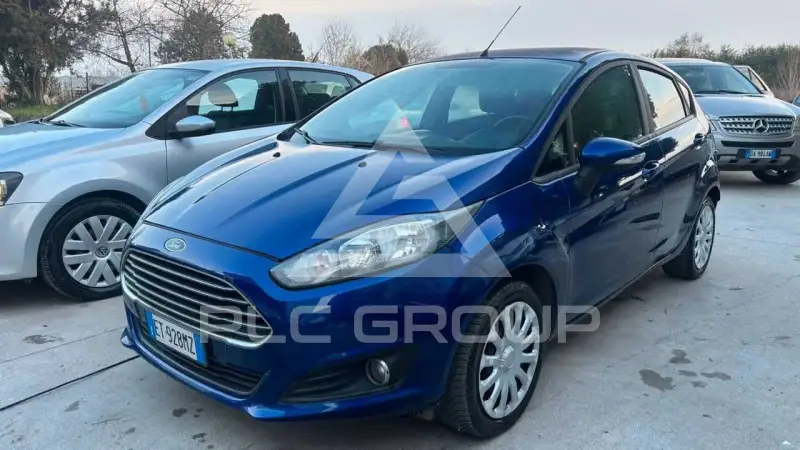 2013 Ford FIESTA